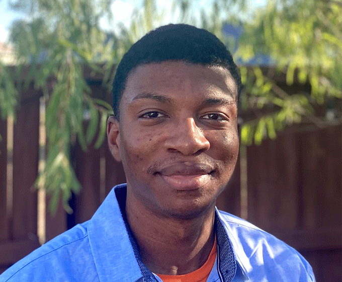 Q&A: 世界杯官方app grad Isaiah Henderson takes his love of learning to the next level